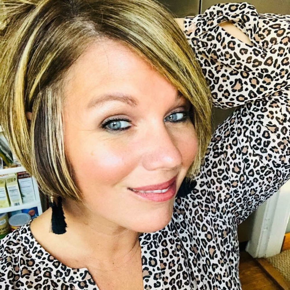 Meet your Posher, April